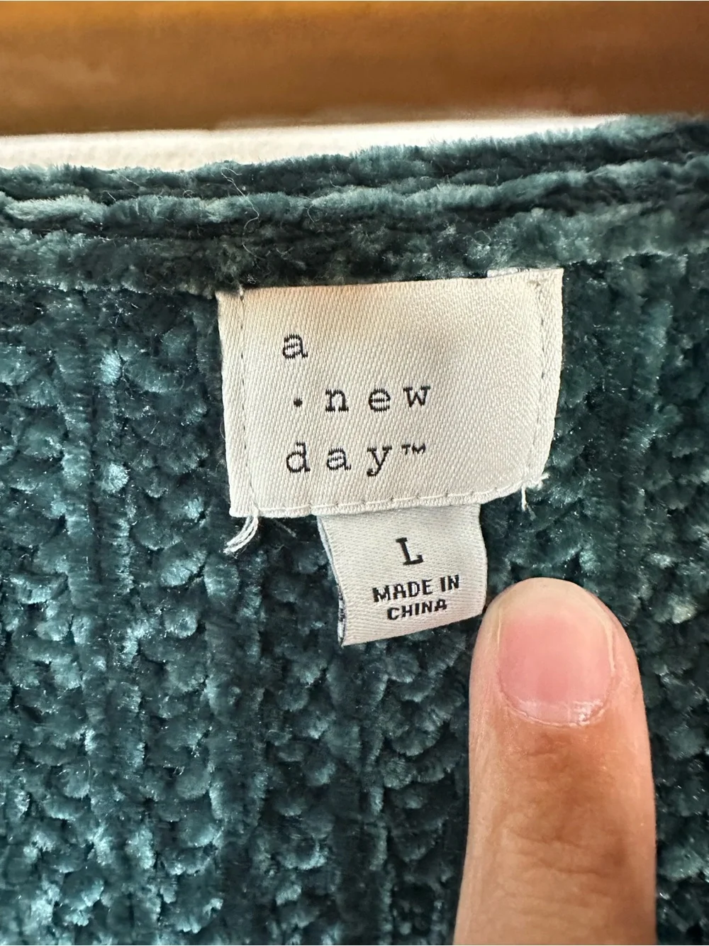 A New Day Emerald Green Chenille V-Neck Pullover Sweater Size Large